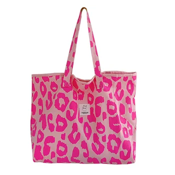 2023 Модерна дамска чанта-тоут с леопардовым принтом голям капацитет, холщовая чанта през рамо, жените новата лятна тенденция за пътувания по работа