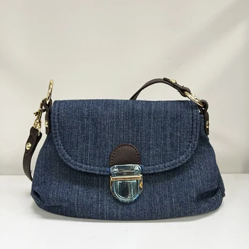 Универсална тъканта, чанта за жени, луксозни дизайнерски чанти и портмонета 2023 година на Издаване изработени от деним, реколта чанта през рамо с ключалка под мишниците.