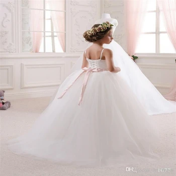 Качествено рокля с цветя модел за причастие, расшитое мъниста, 3D апликации, добре обмислен струята, елегантни рокли, роклята за бала, вечерна рокля